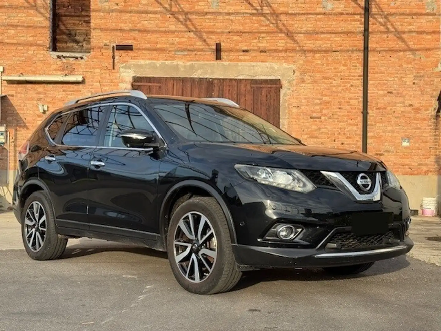 Nissan X-Trail X-Trail 1.6 dCi 4WD Tekna Nero - 2
