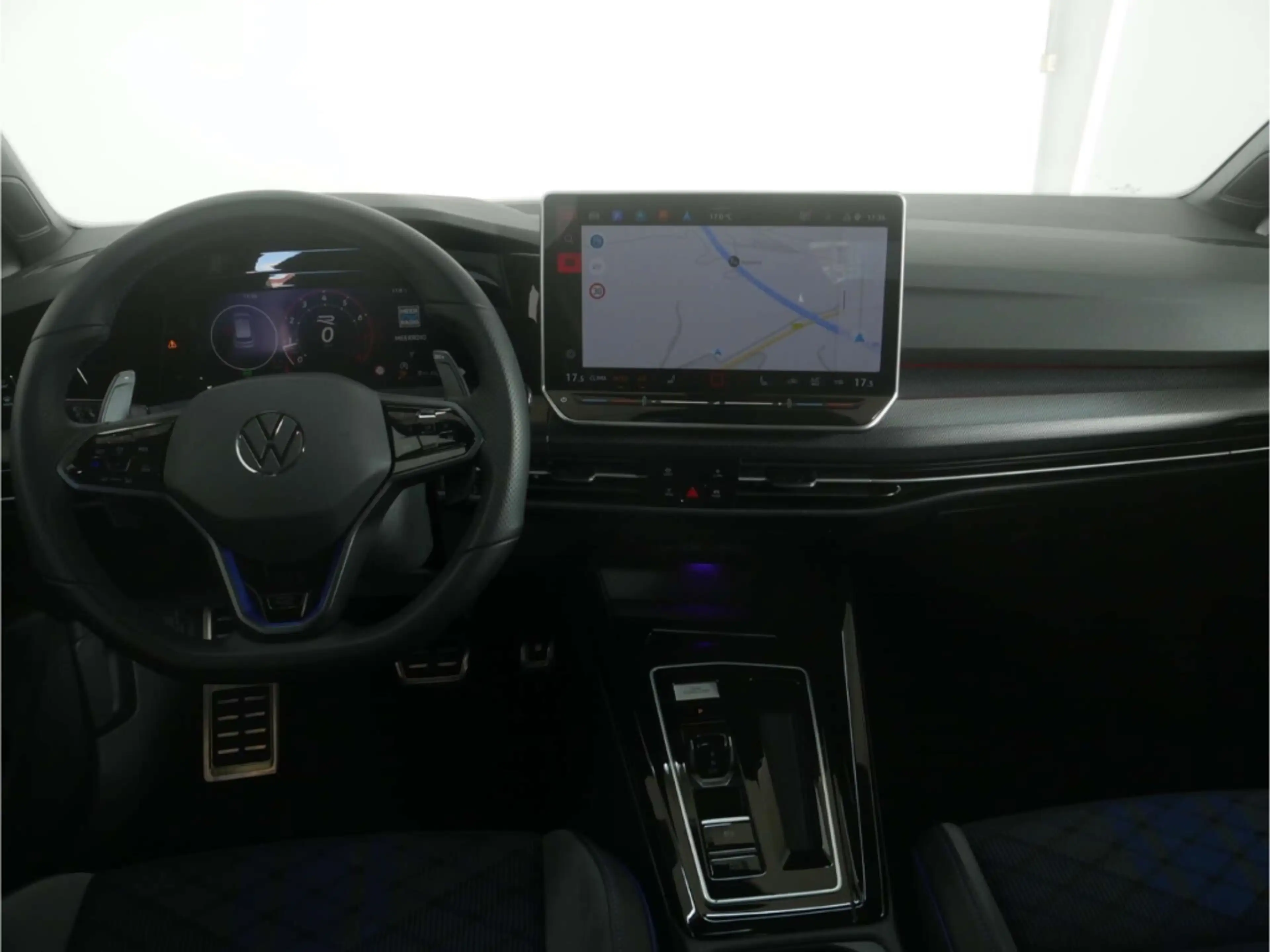 Volkswagen Golf R 2.0 TSI 4Motion Black Edition — photo 14