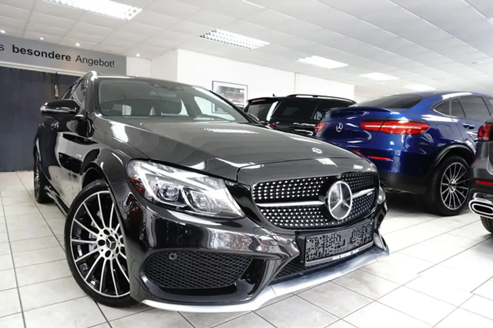 Mercedes-Benz C 43 AMG 360° BURMESTER DISTRONIC LED PANO Noir - 1