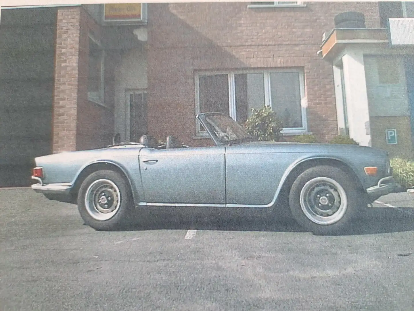 Triumph TR6 Roadster Silber - 1