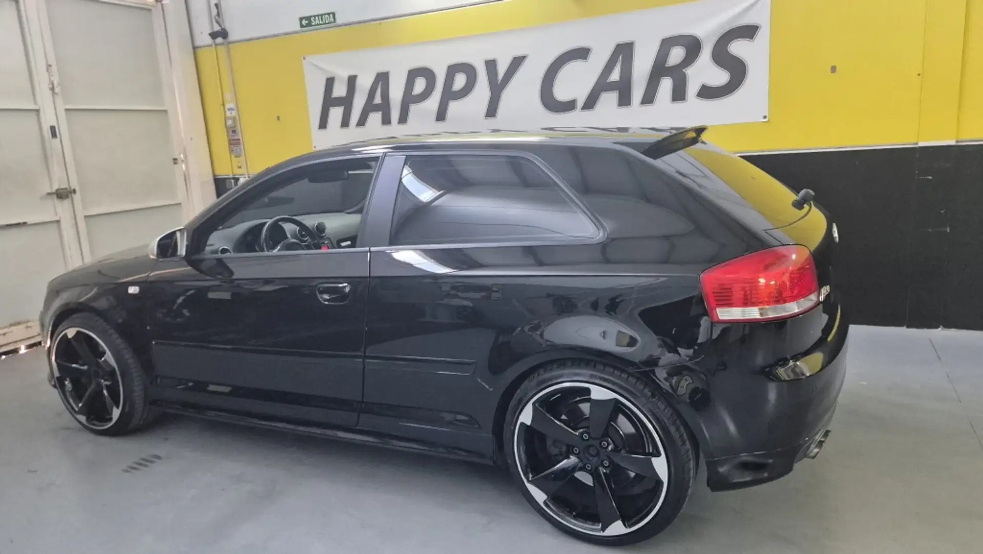 Audi S3 2.0 TFSI quattro Zwart - 2