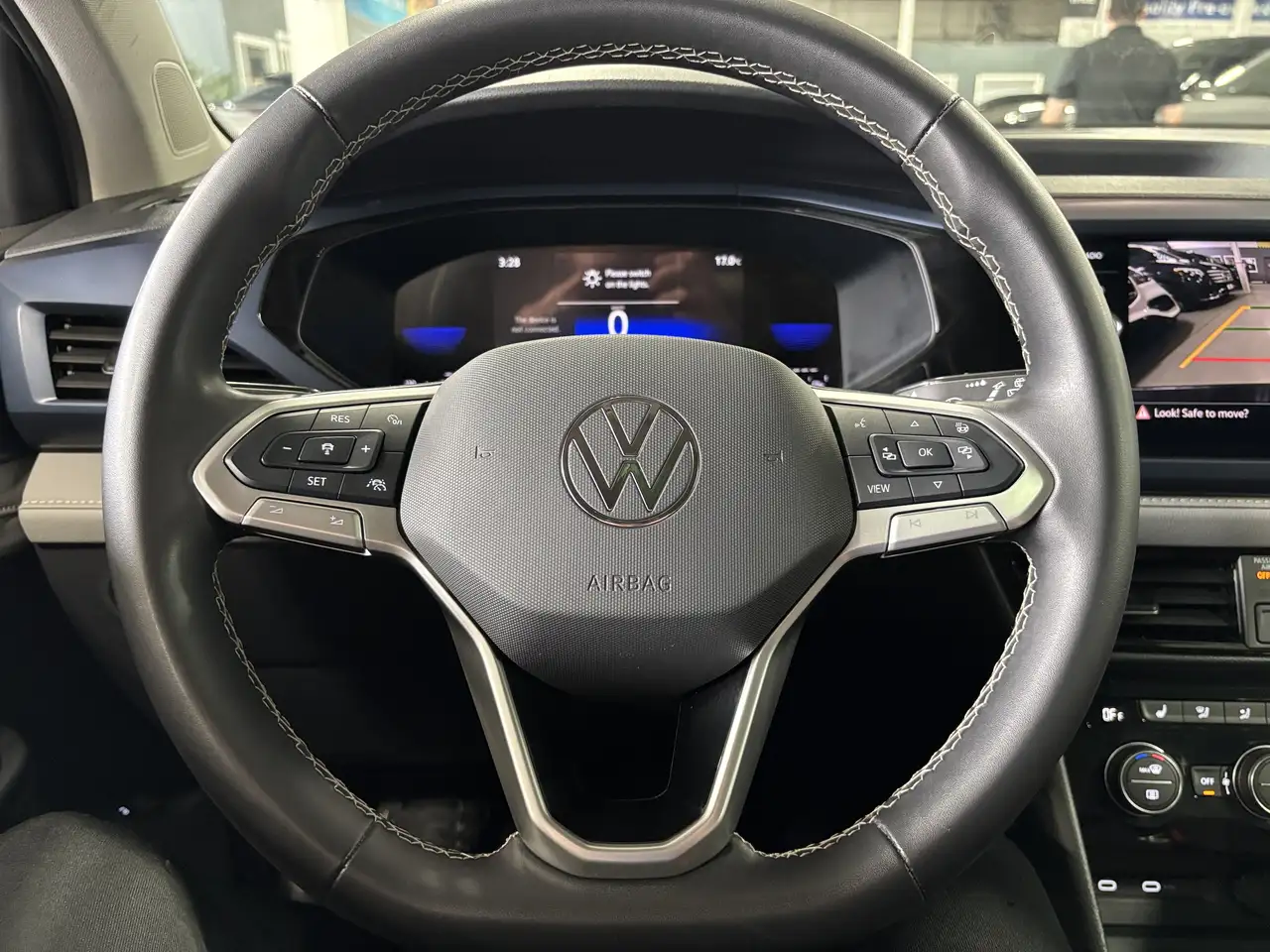 Volkswagen Taos снимка Volkswagen Taos