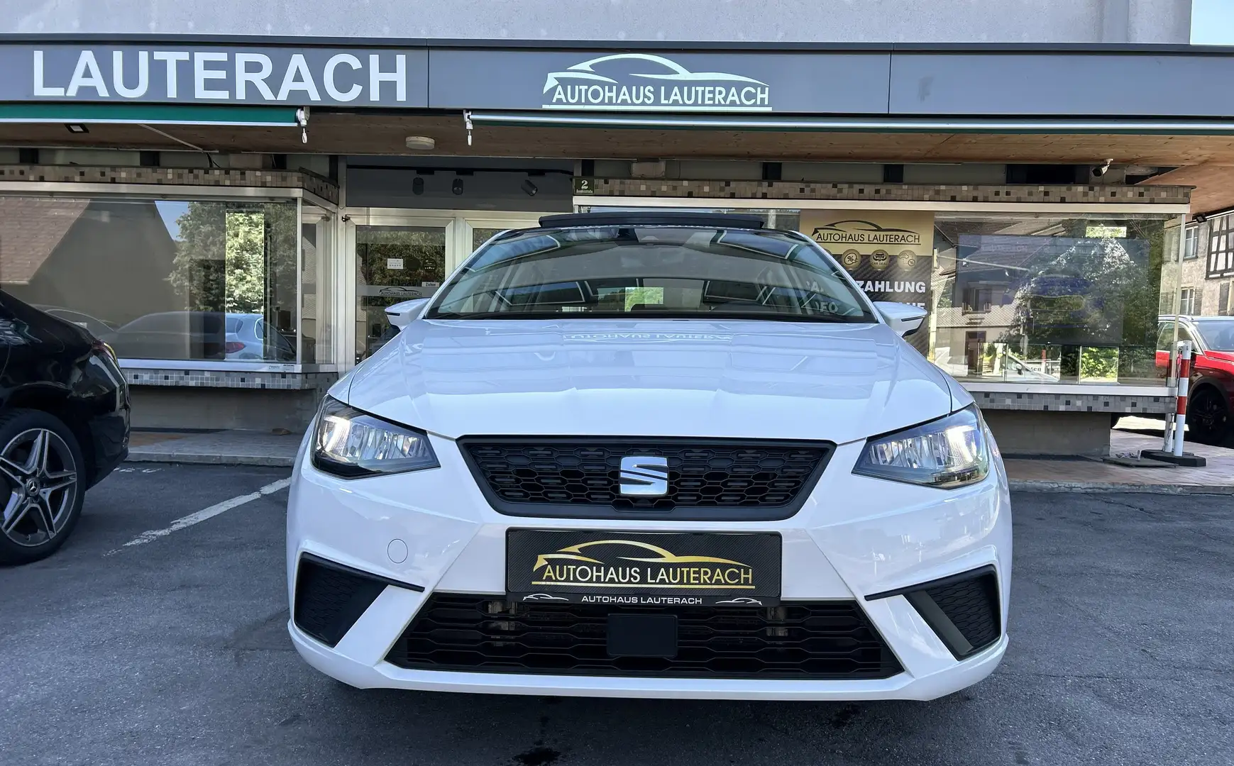 SEAT Ibiza 1,0 TSI Style *PANORAMA *1.BESITZ *VIRT *SHZ *APP Weiß - 2