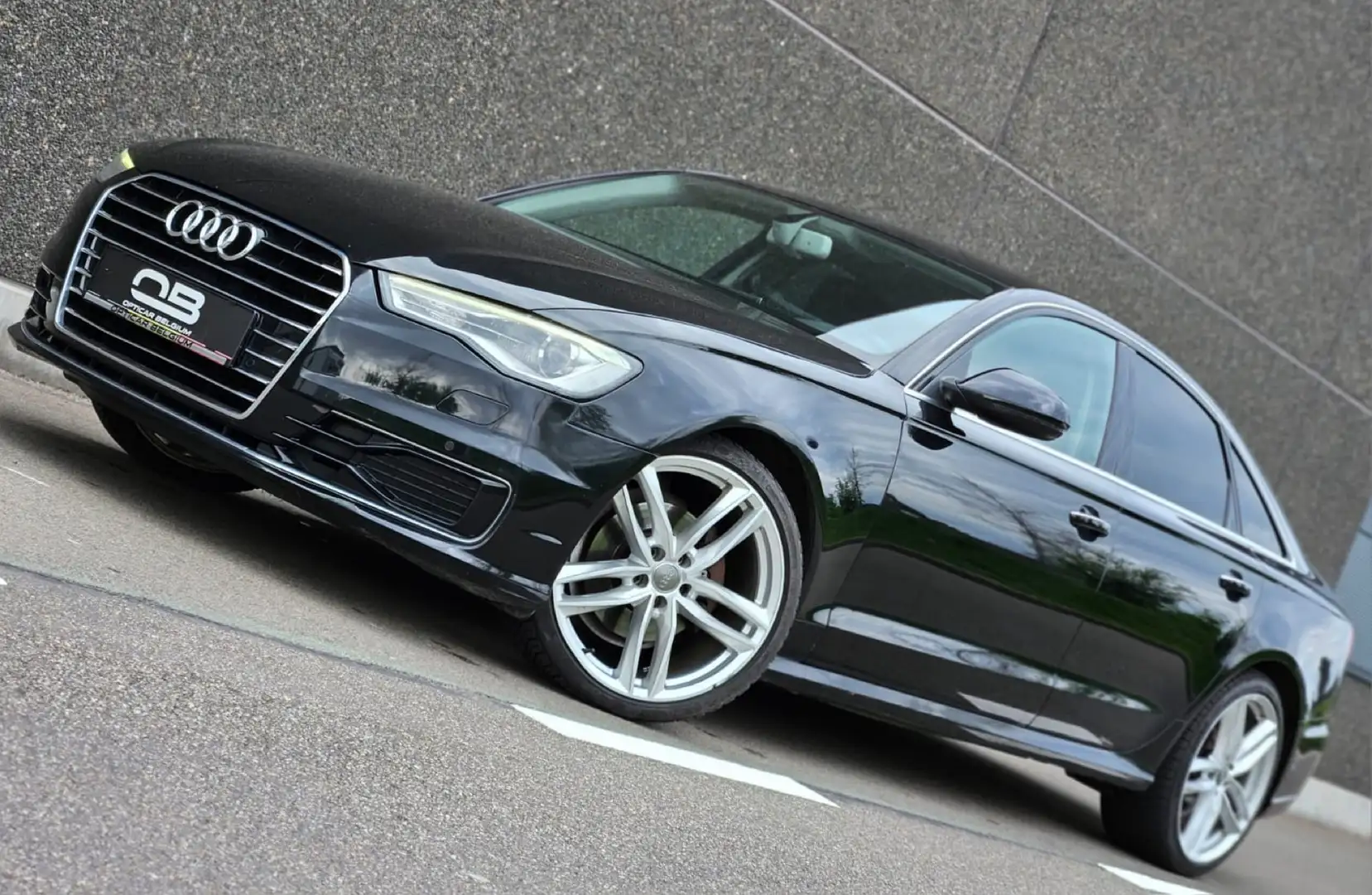 Audi A6 **2.0 Tdi - Ultra - S-tronic - Full - Garantie** Zwart - 1