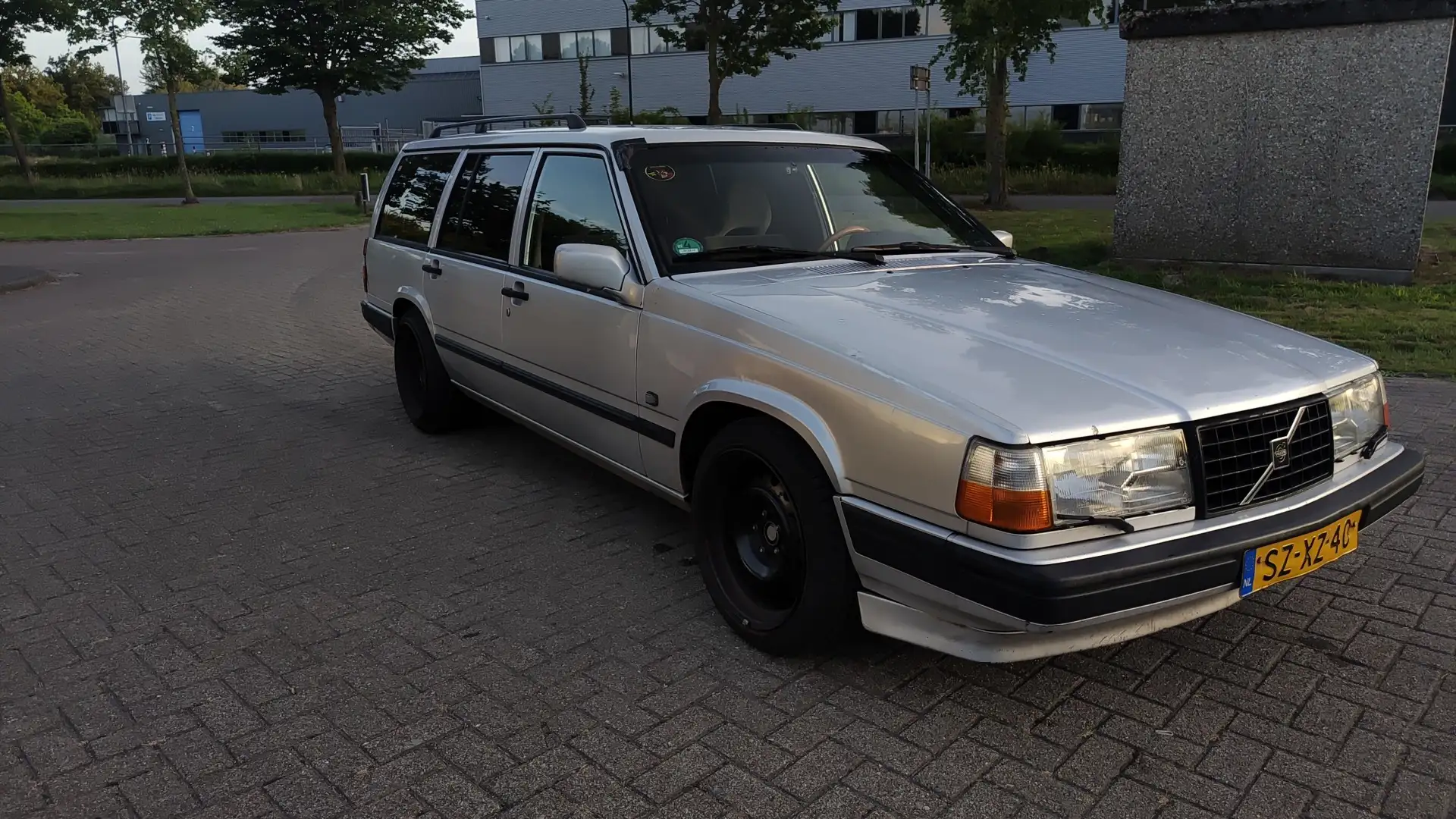 Volvo 940 2.3 IC Argent - 2
