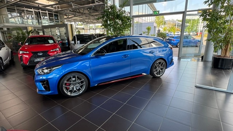Kia ProCeed / pro_cee'd GT PANO KLIMA LED NAVI SHZ — photo 3
