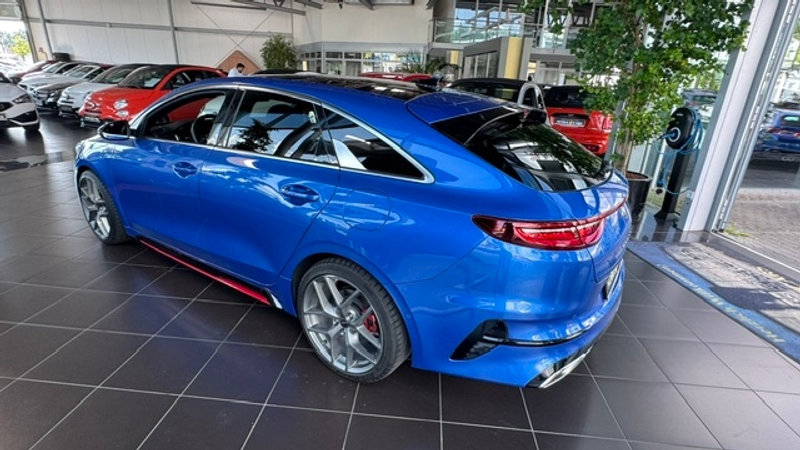 Kia ProCeed / pro_cee'd GT PANO KLIMA LED NAVI SHZ — photo 4