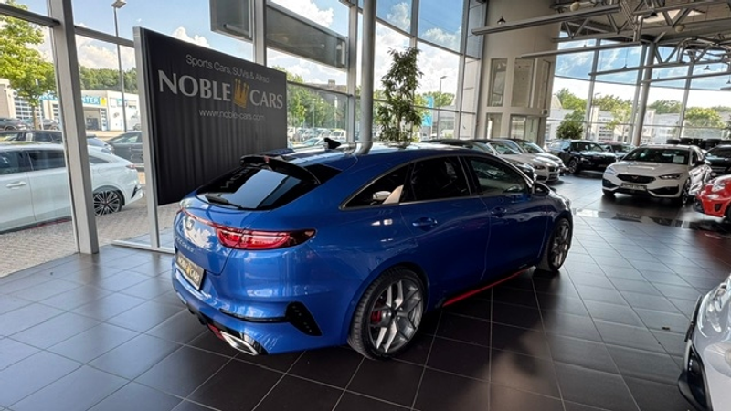 Kia ProCeed / pro_cee'd GT PANO KLIMA LED NAVI SHZ — photo 6