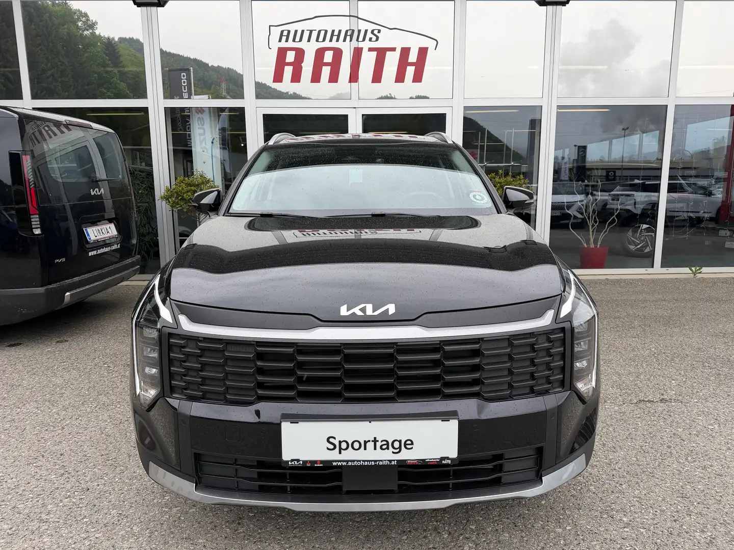 Kia Sportage Sportage 1,6 TGDI Silber 6MT Schwarz - 2