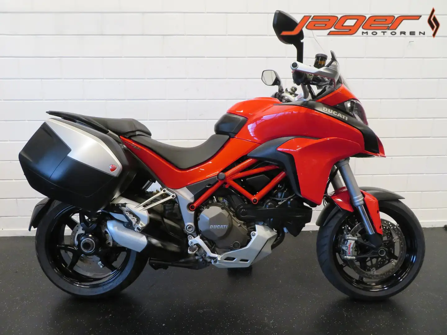Ducati Multistrada 1200 S TOURING Rood - 1