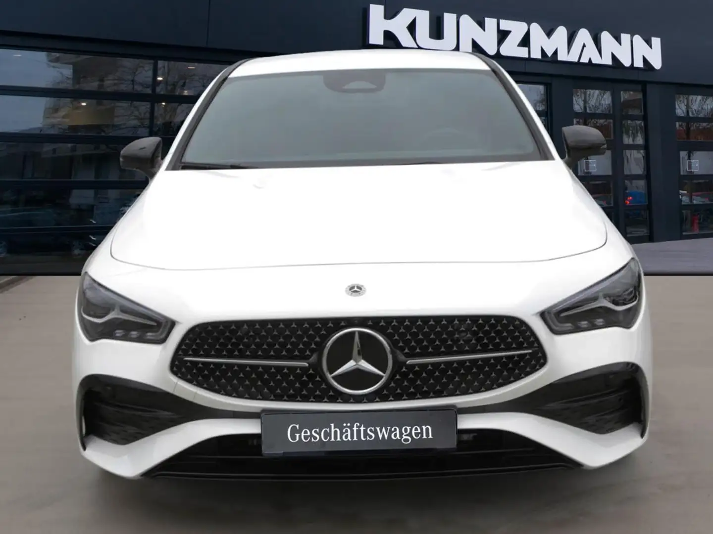 Mercedes-Benz CLA 220 d Shooting Brake AMG Night Navi AHK 360° Weiß - 2