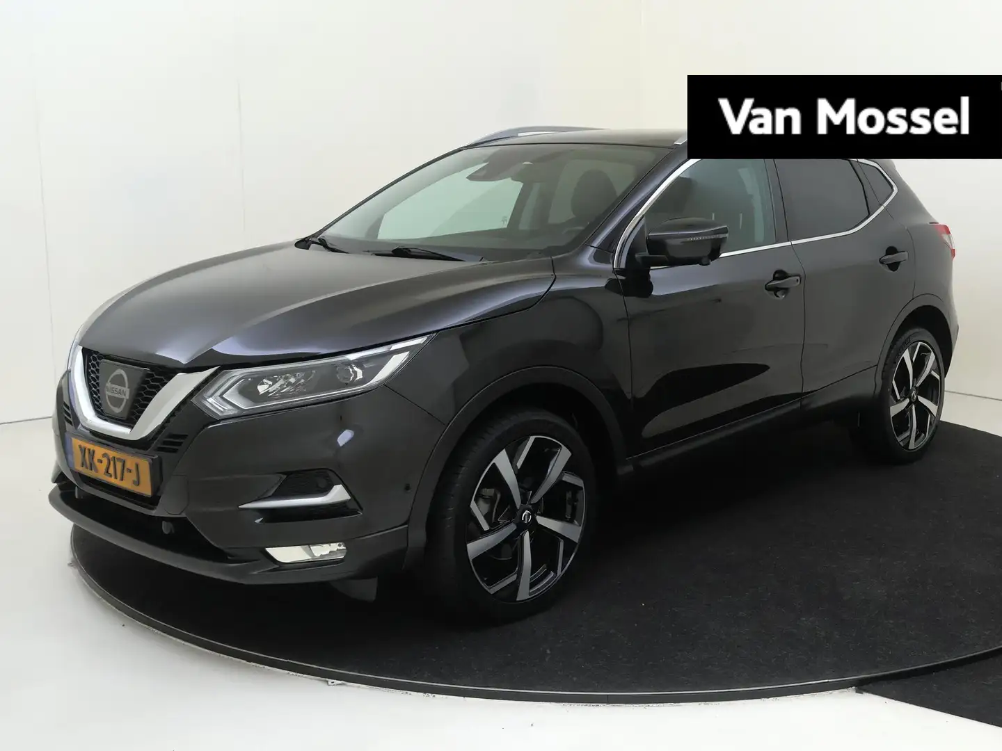 Nissan Qashqai 1.2 Tekna + Panoramadak | Half leder | Navigatie Zwart - 1