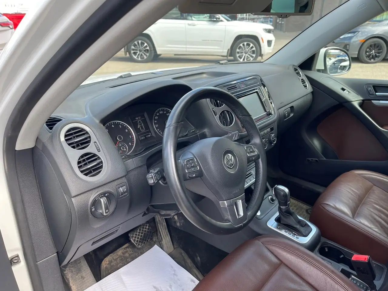 Volkswagen Tiguan снимка Volkswagen Tiguan