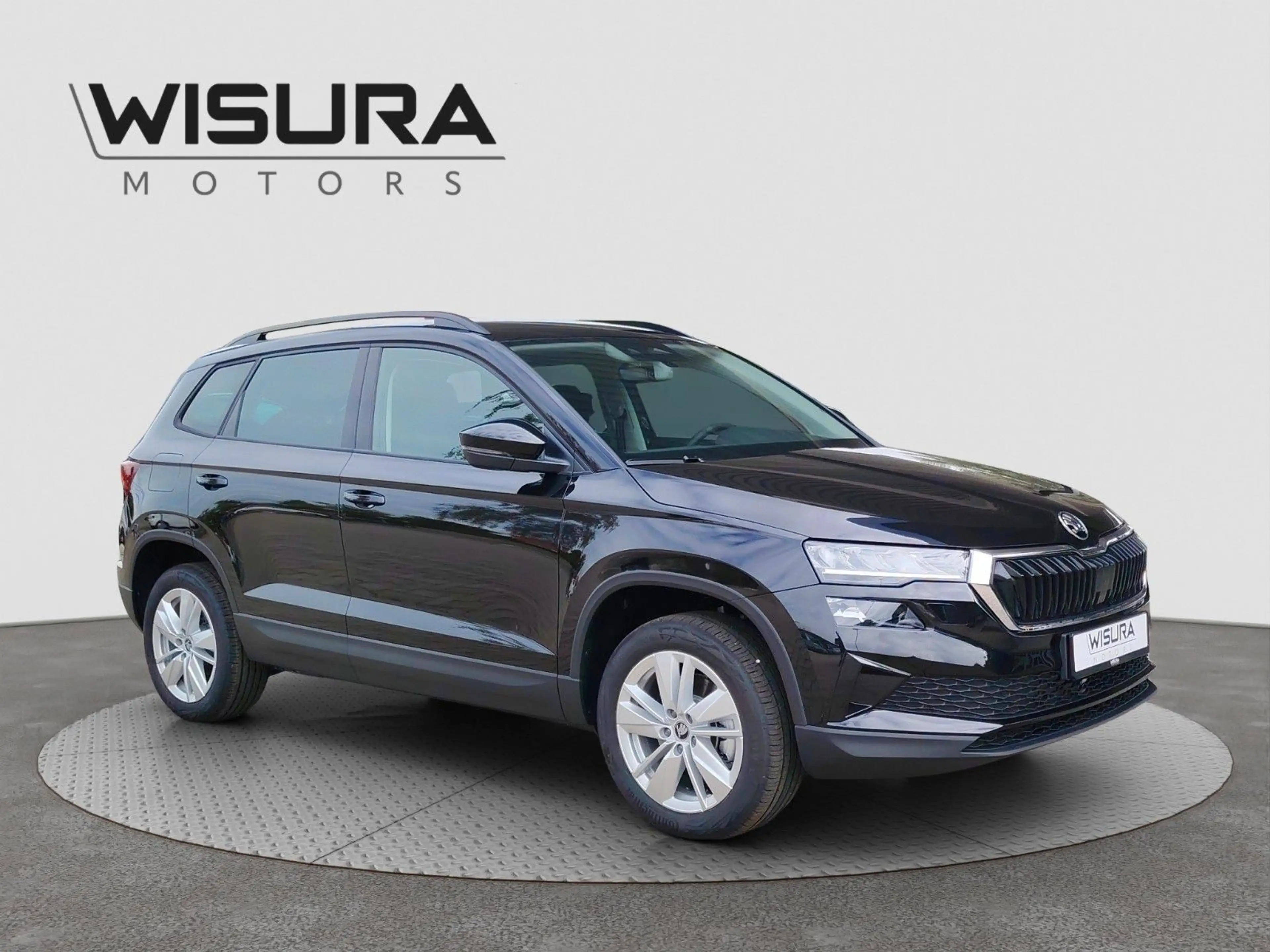 Skoda Karoq Selection 1,5 TSI DSG AHK ACC LED — photo 8