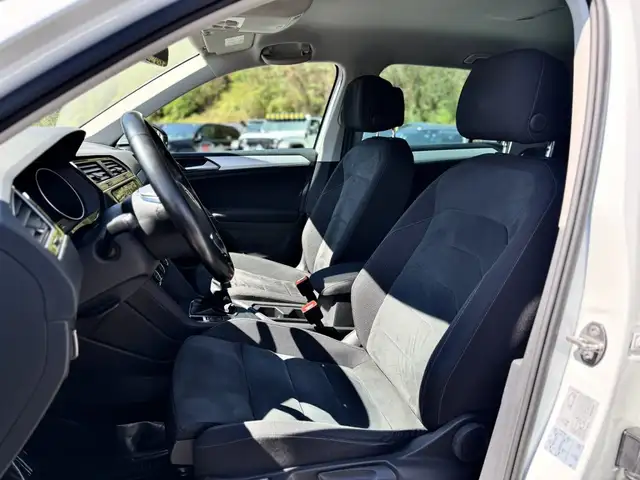 Volkswagen Tiguan view 14