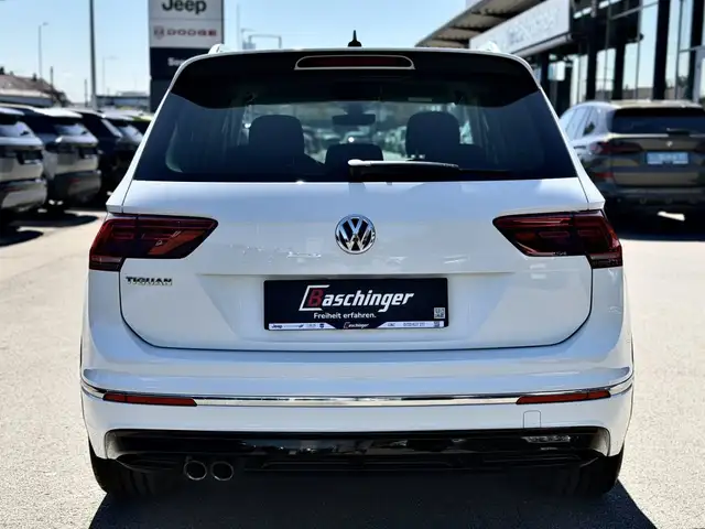Volkswagen Tiguan view 6