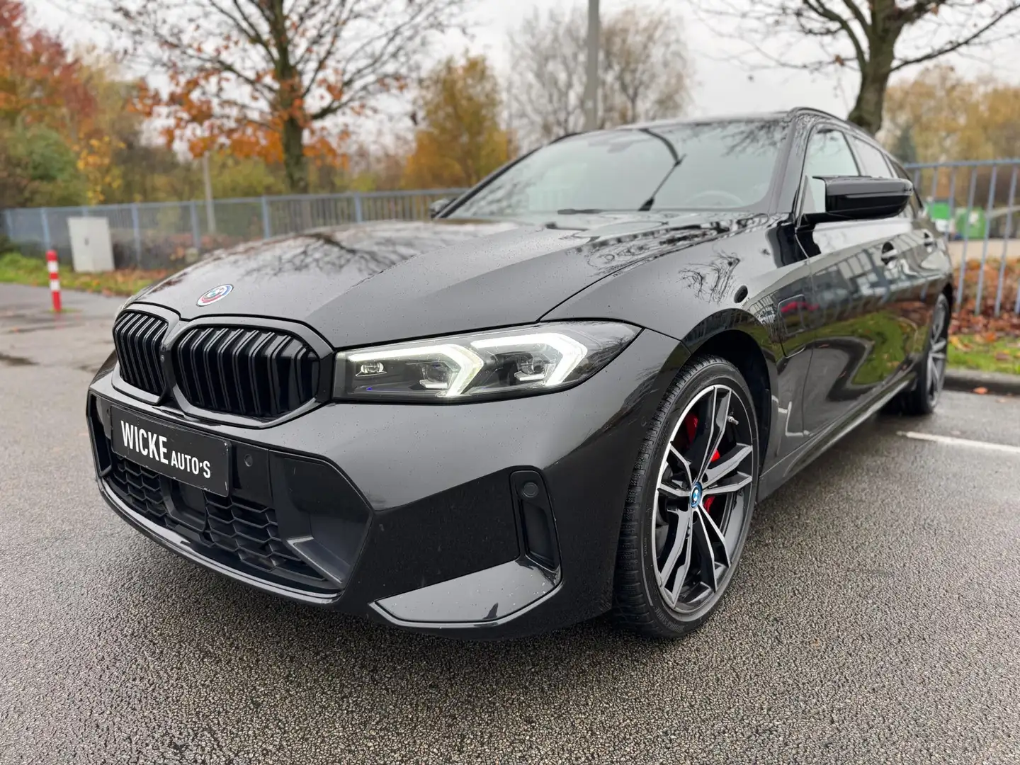 BMW 330 3-serie Touring 330e facelift Pano HUD Memory H&K - 2