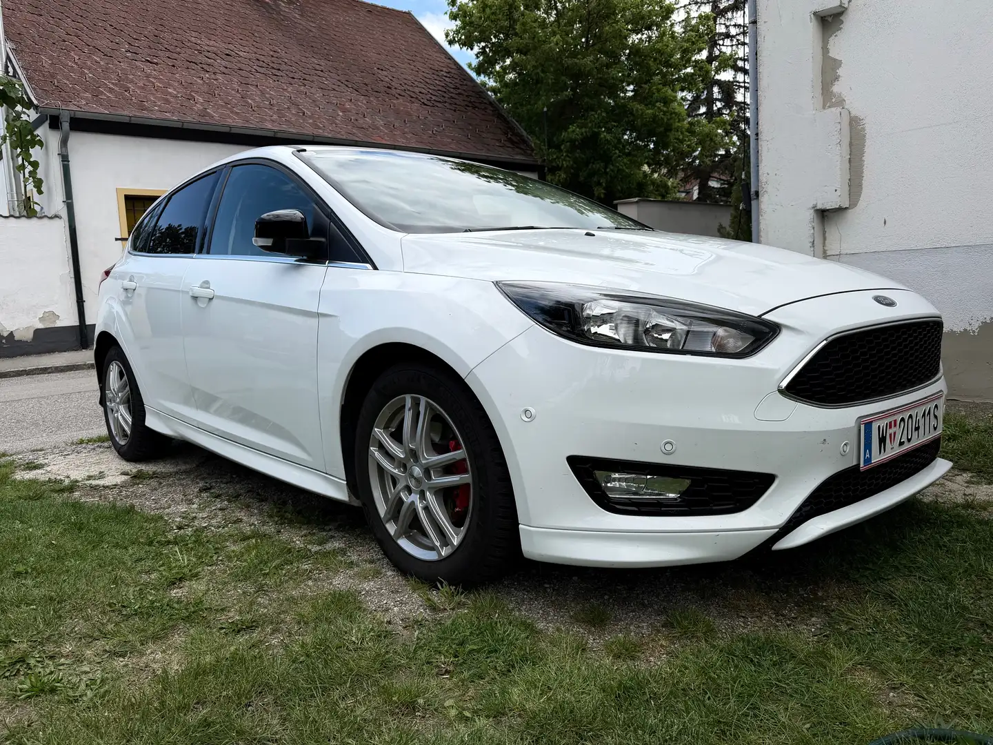 Ford Focus Focus 1,0 EcoBoost Titanium Titanium Weiß - 2