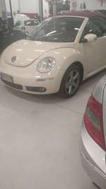 Cabrio 1.6 limited Red Edition