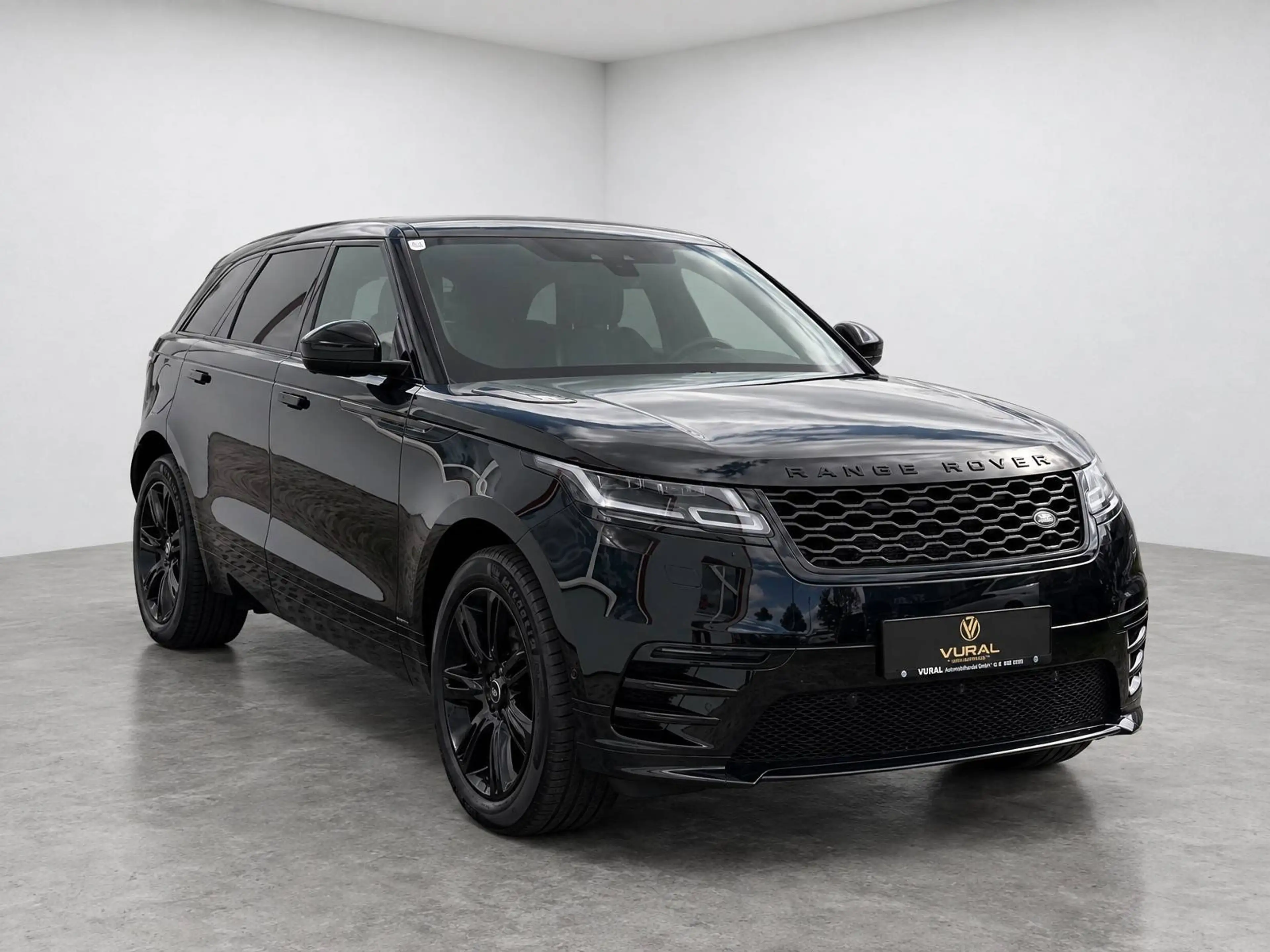 Land Rover Range Rover Velar R-Dynamic S | PANORAMA | LED | LEDER | — photo 4
