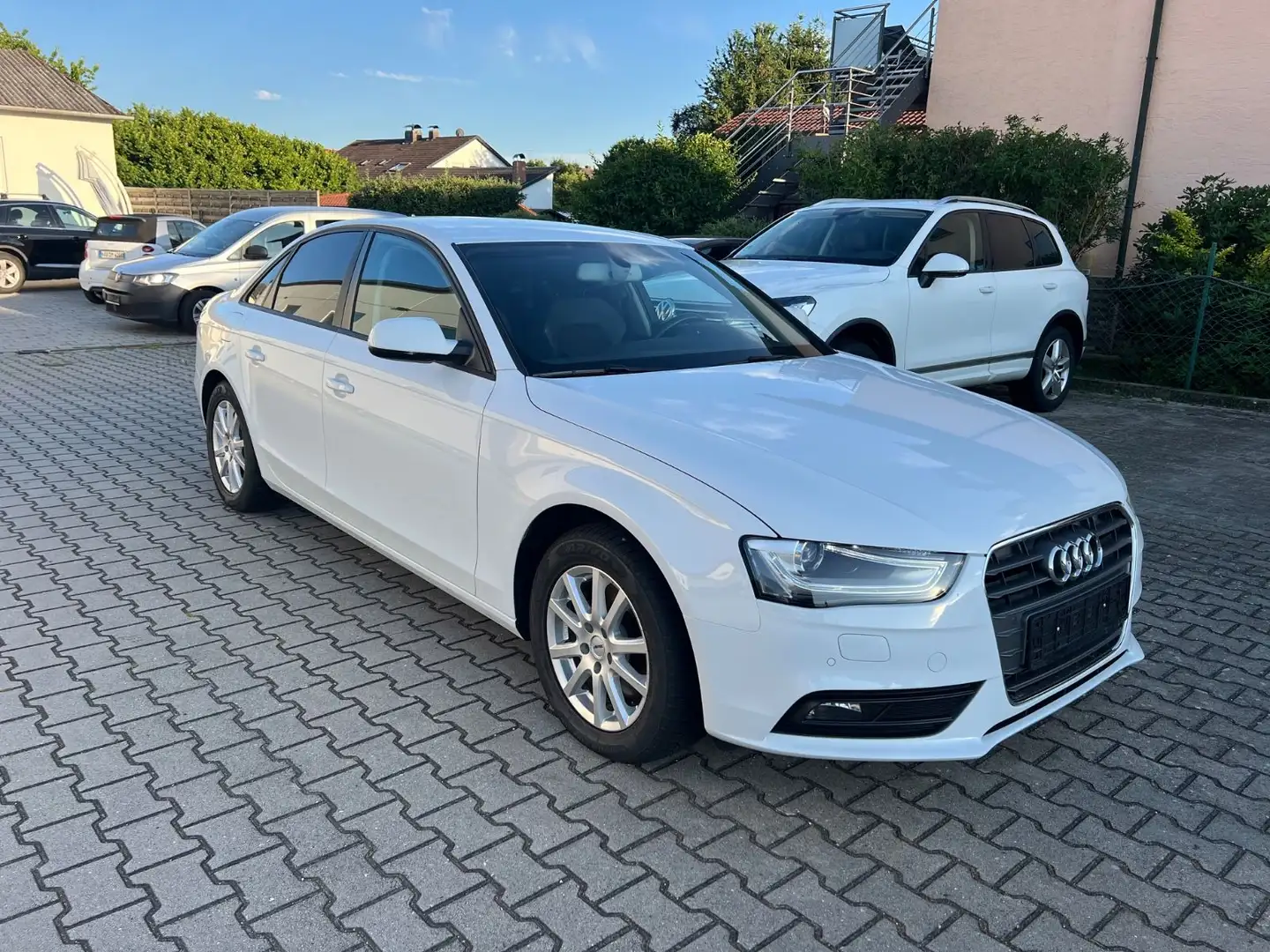 Audi A4 Lim. 1,8 TFSi Blanc - 2