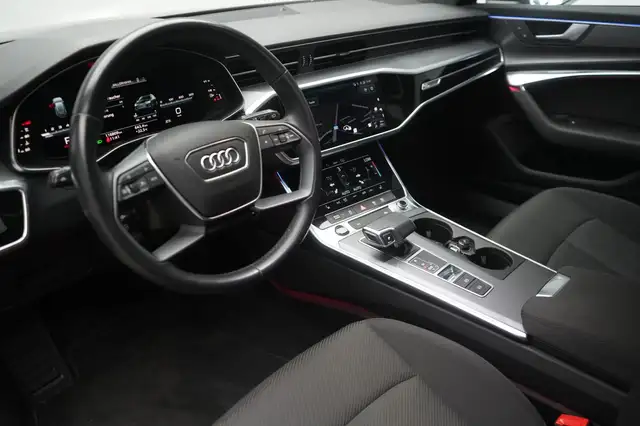 Audi A6 view 8