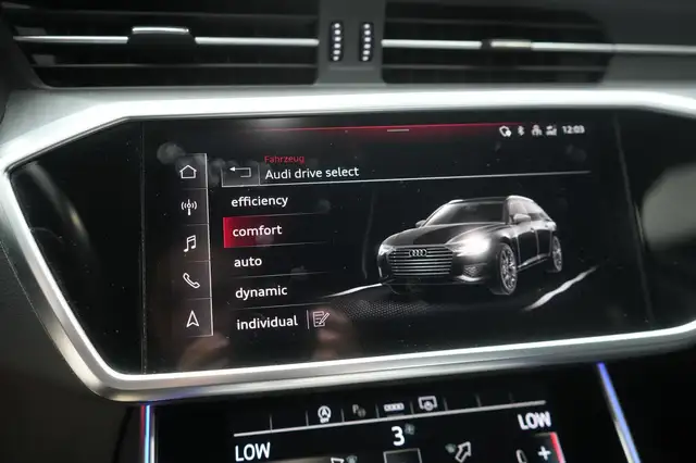 Audi A6 view 11
