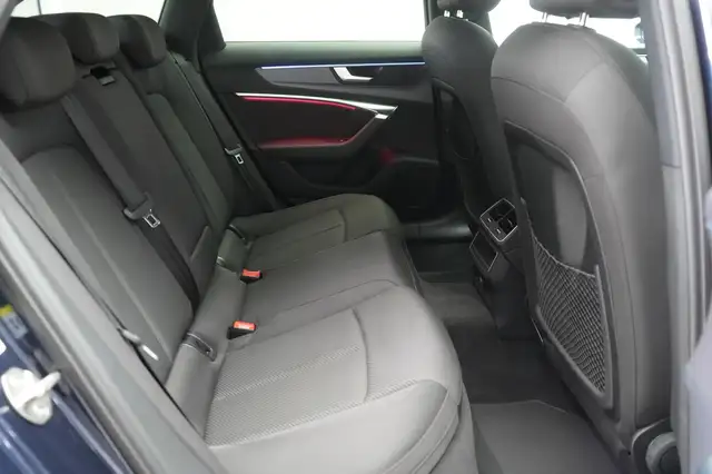 Audi A6 view 6