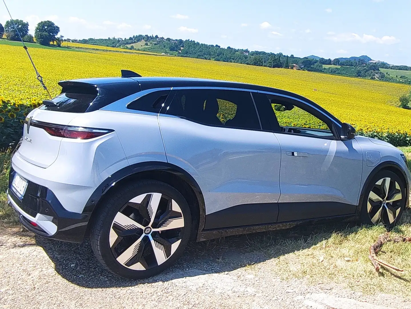 Renault Megane Megane IV E-Tech E-Tech Techno EV60 220cv AC22 Gris - 1