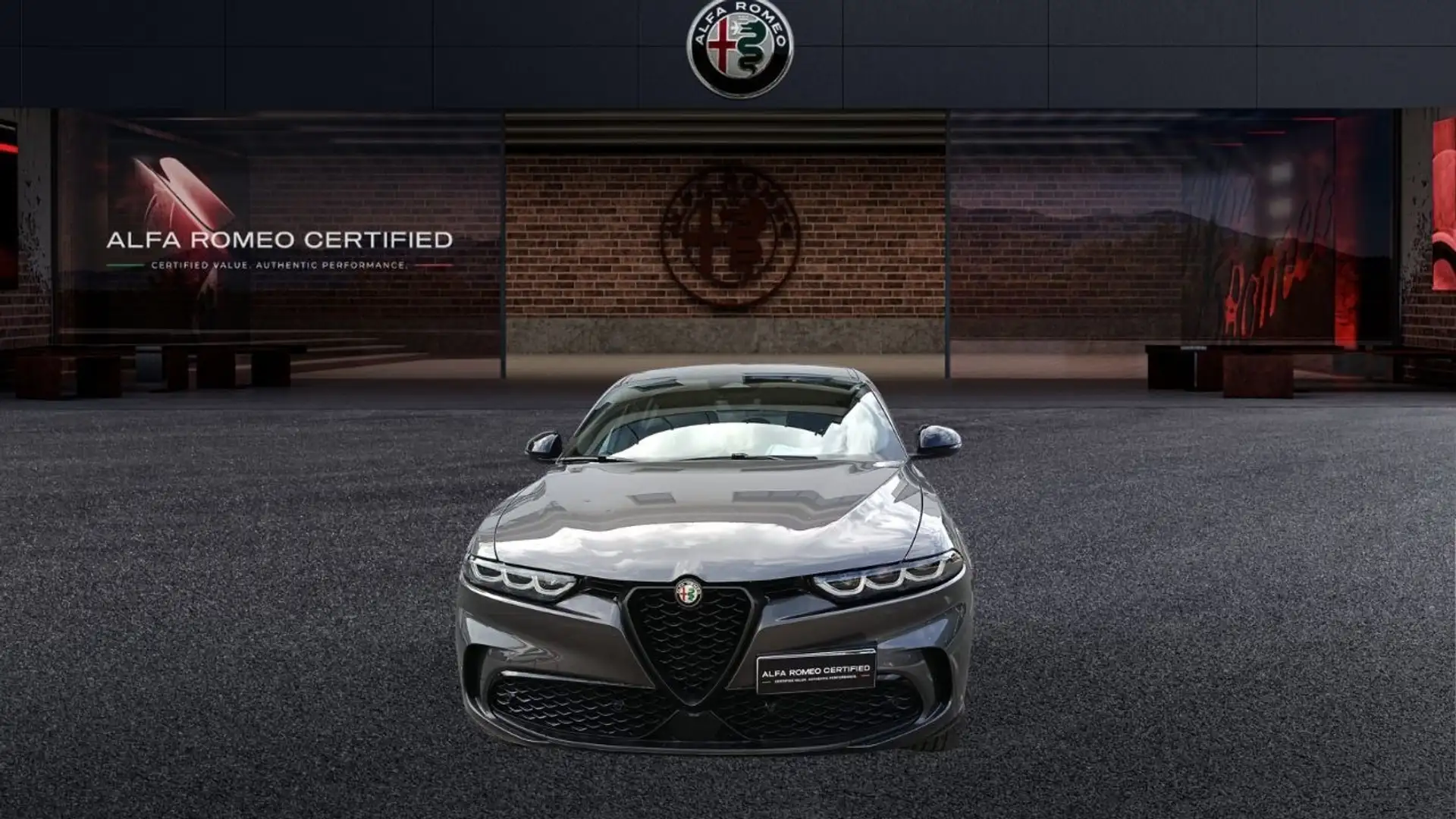 Alfa Romeo Tonale 1.5 Hybrid Speciale Gris - 2