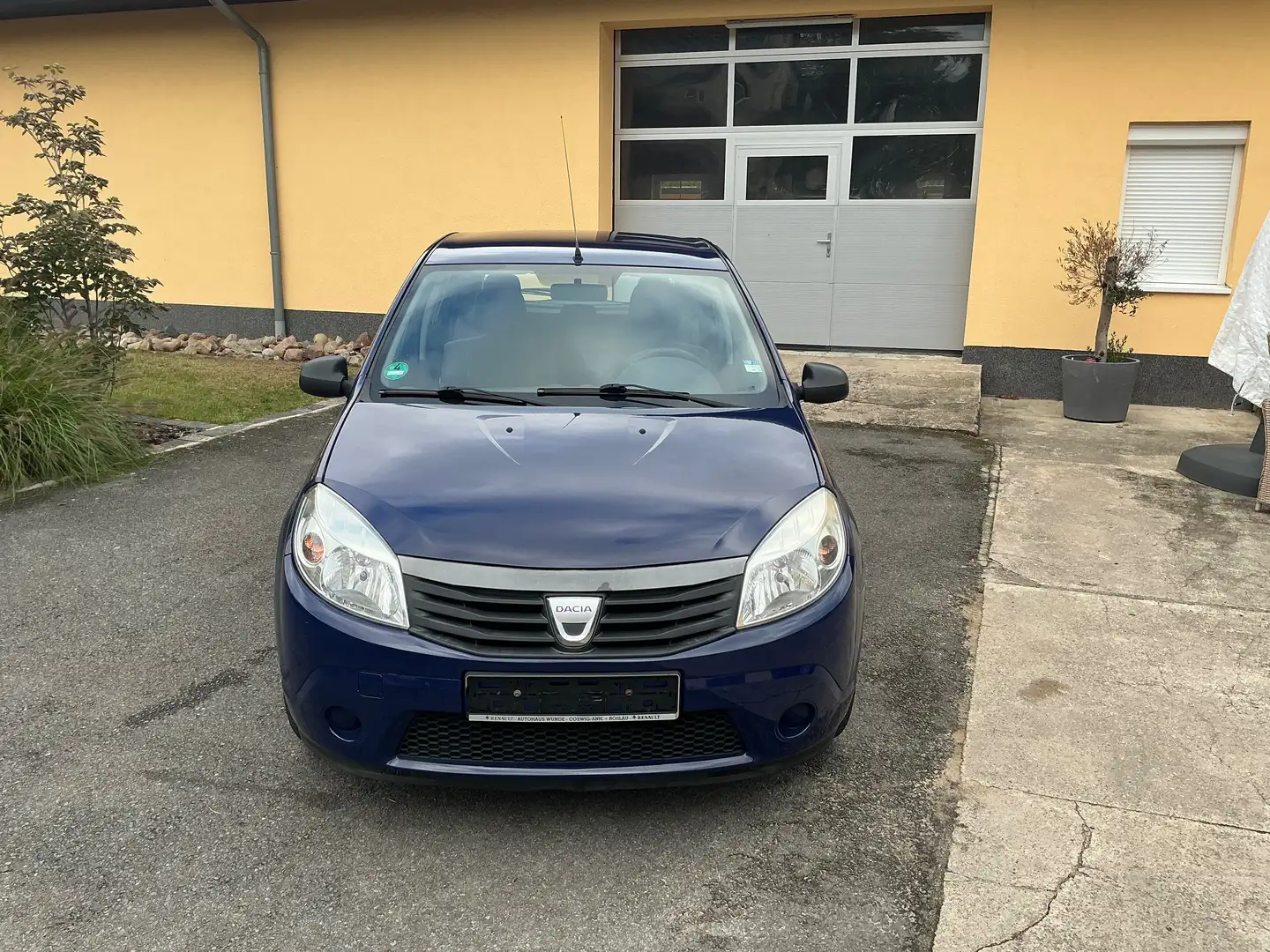 Dacia Sandero Sandero 1.4 MPI Ambiance 1-Hand Blau - 2