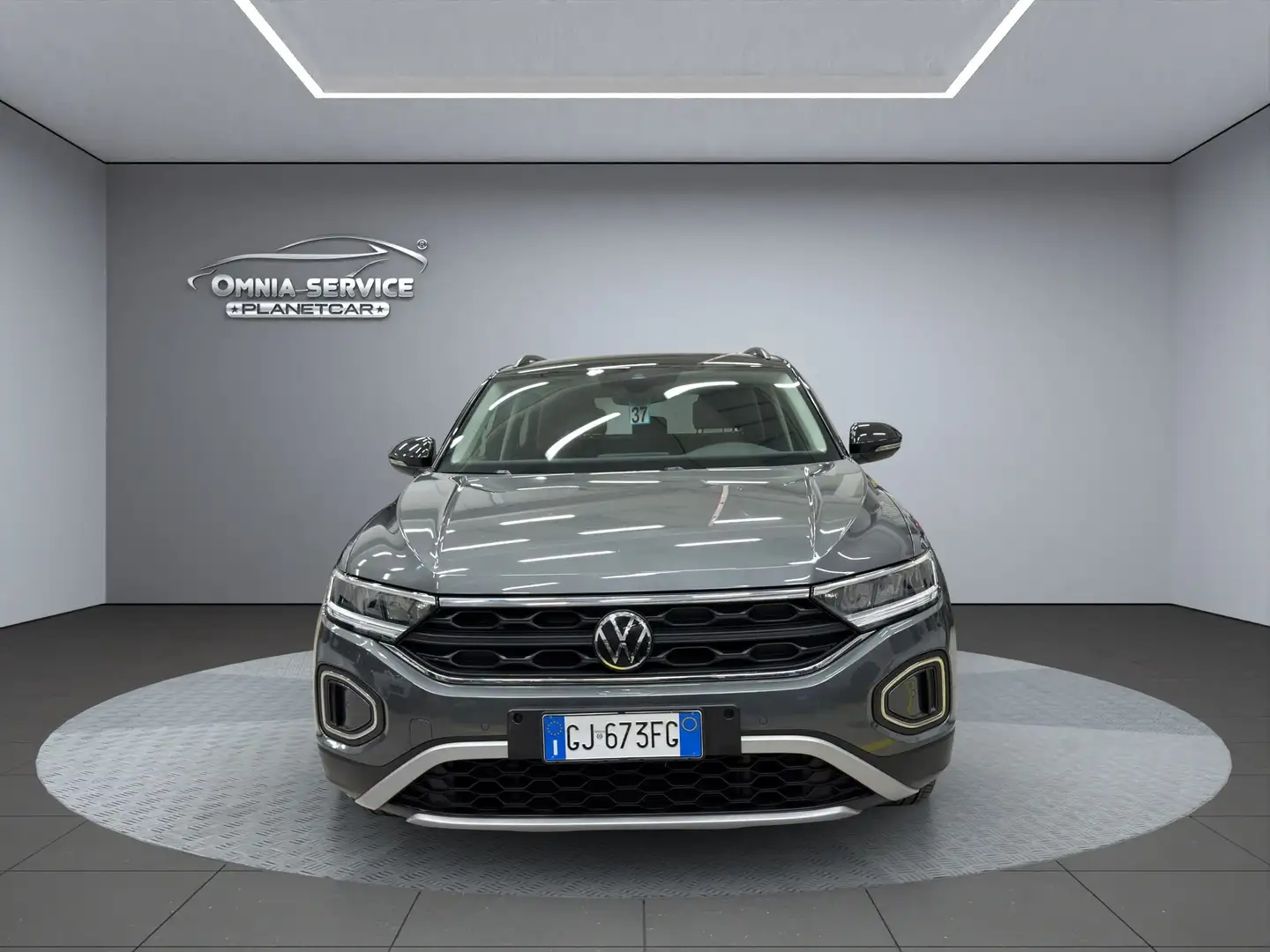 Volkswagen T-Roc T-Roc I 2022 1.0 tsi Life 110cv Grijs - 2