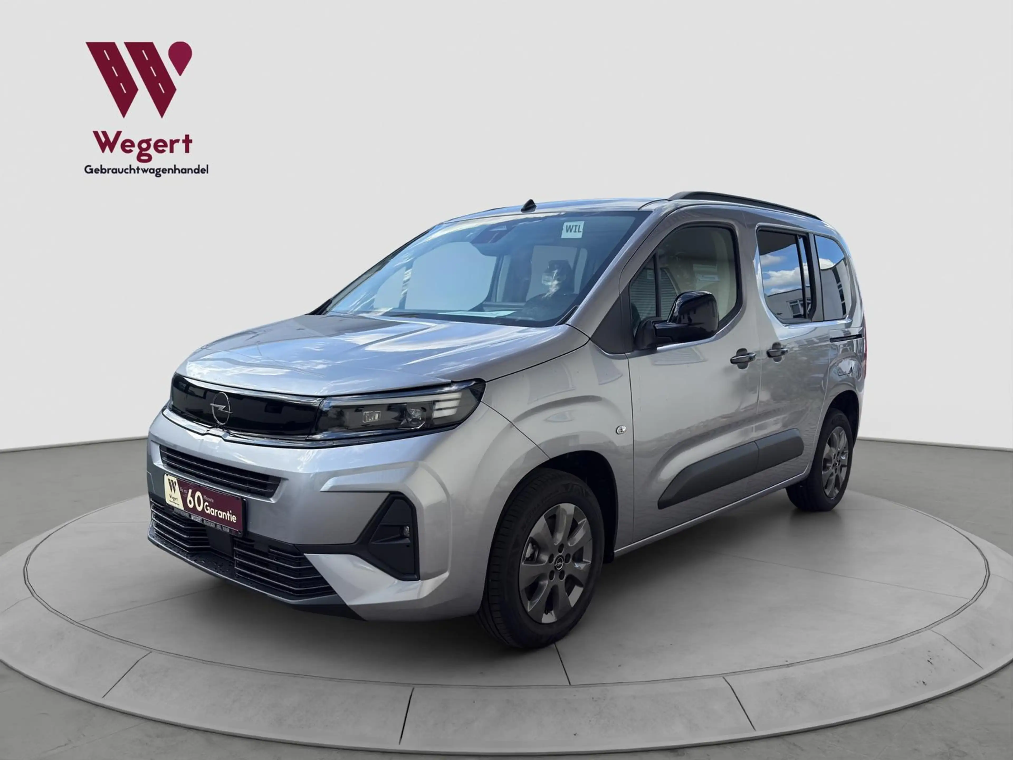 Opel Combo Life Edition*AHK*SITZHEIZUNG*CARPLAY* — photo 2
