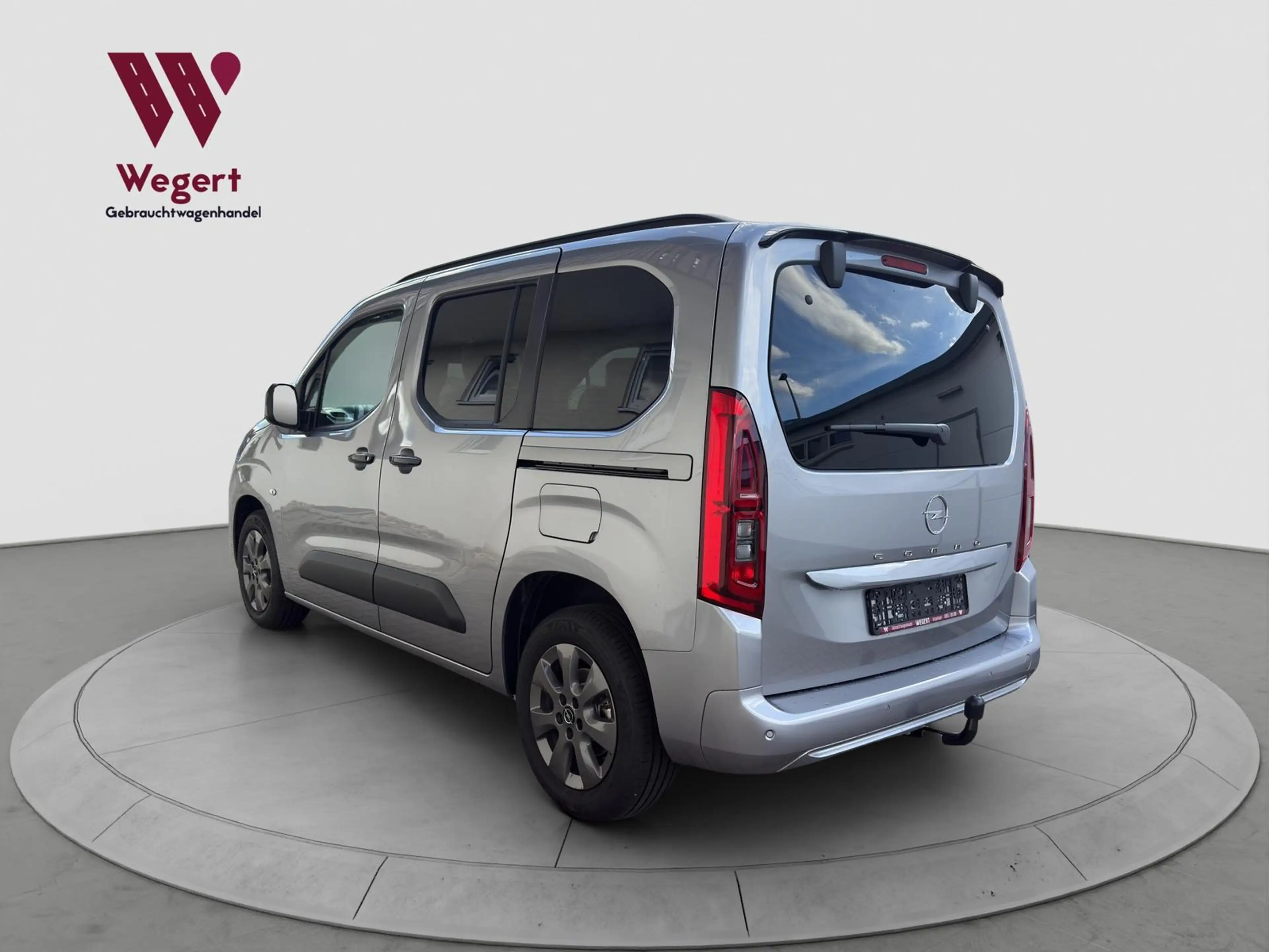 Opel Combo Life Edition*AHK*SITZHEIZUNG*CARPLAY* — photo 13