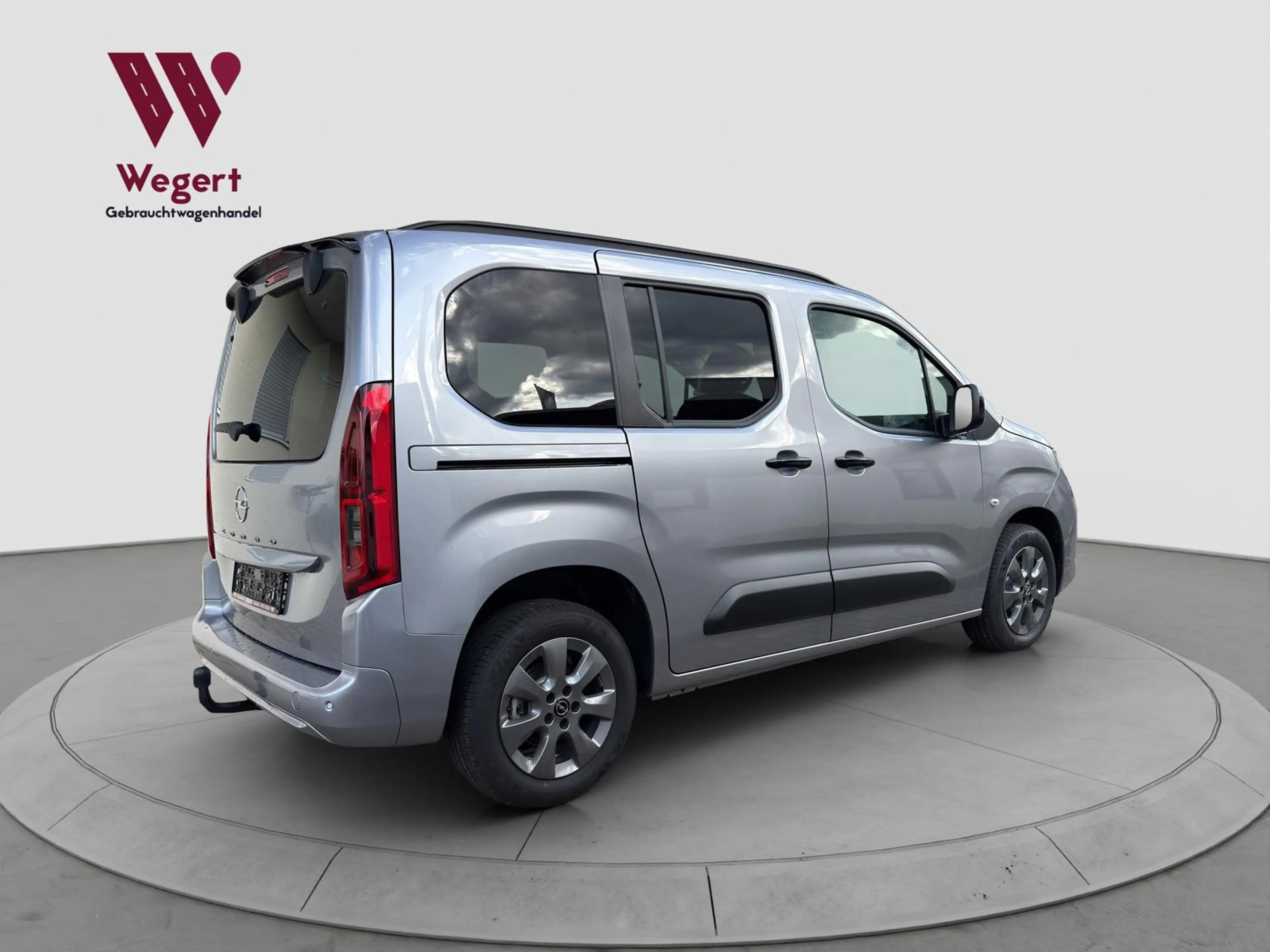 Opel Combo Life Edition*AHK*SITZHEIZUNG*CARPLAY* — photo 8