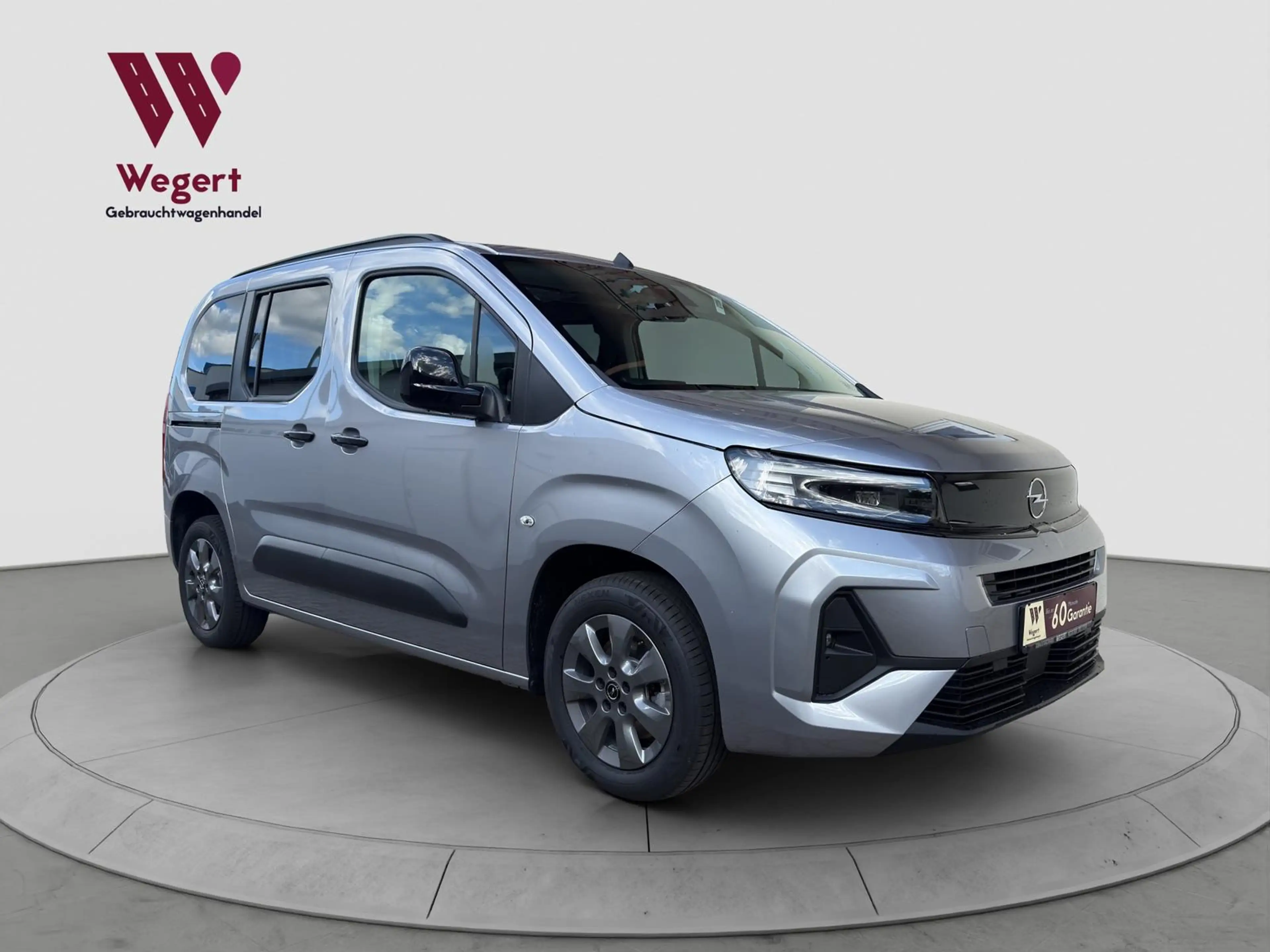 Opel Combo Life Edition*AHK*SITZHEIZUNG*CARPLAY* — photo 6