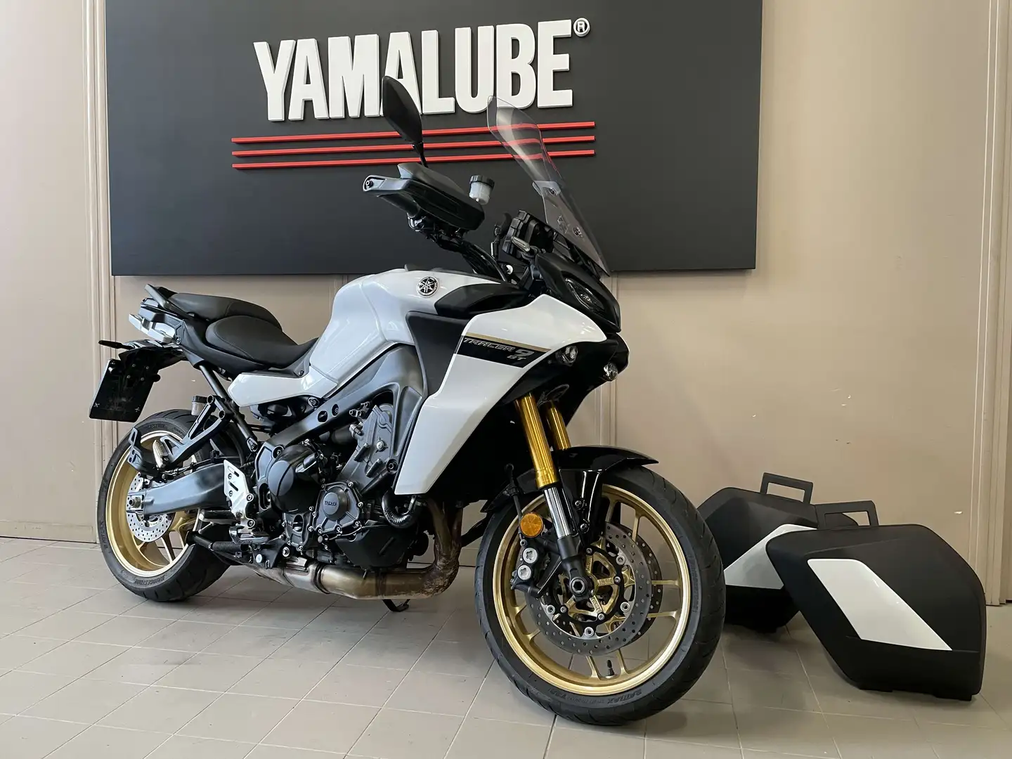 Yamaha Tracer 9 GT Alb - 1