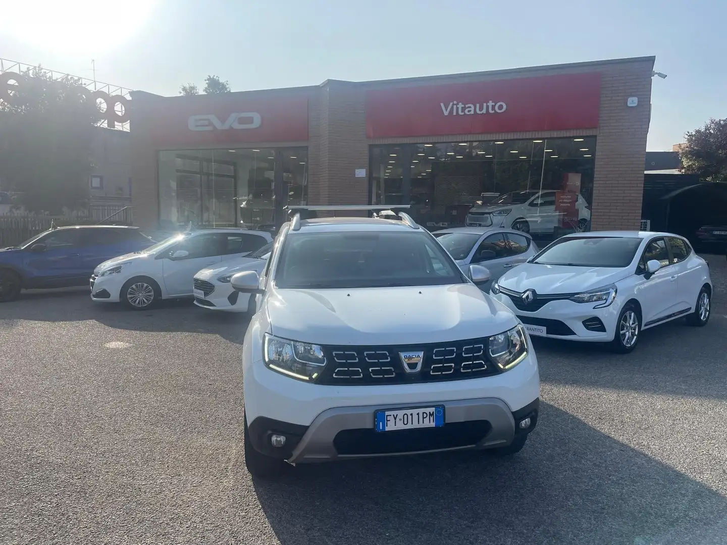 Dacia Duster Duster 1.6 sce Comfort Gpl 4x2 s Weiß - 1