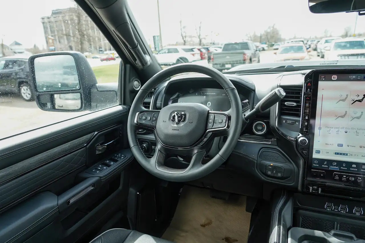 RAM 3500 снимка RAM 3500