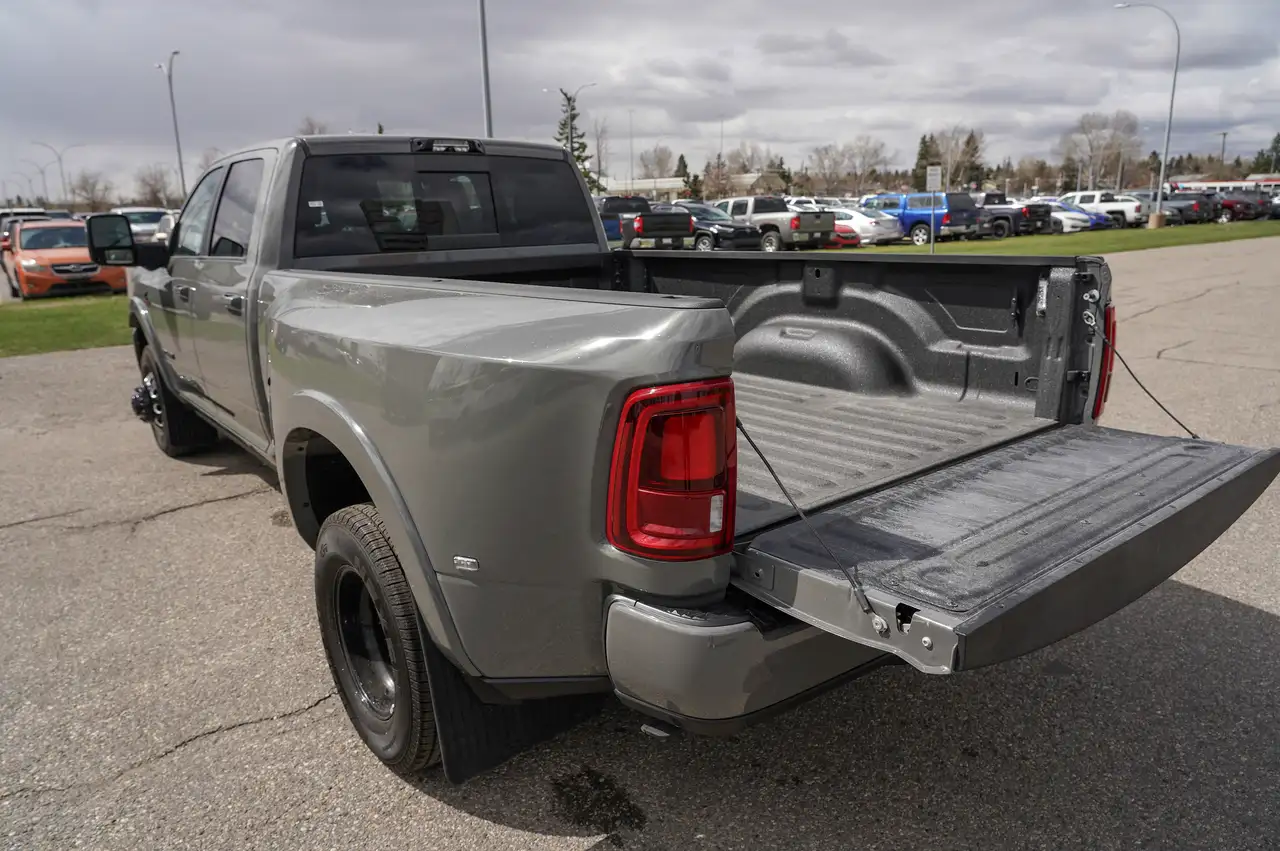 RAM 3500 снимка RAM 3500