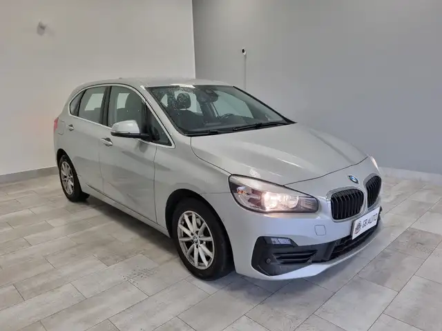 BMW 216 Serie 2 Tourer Advantage ( Lavori fatti )