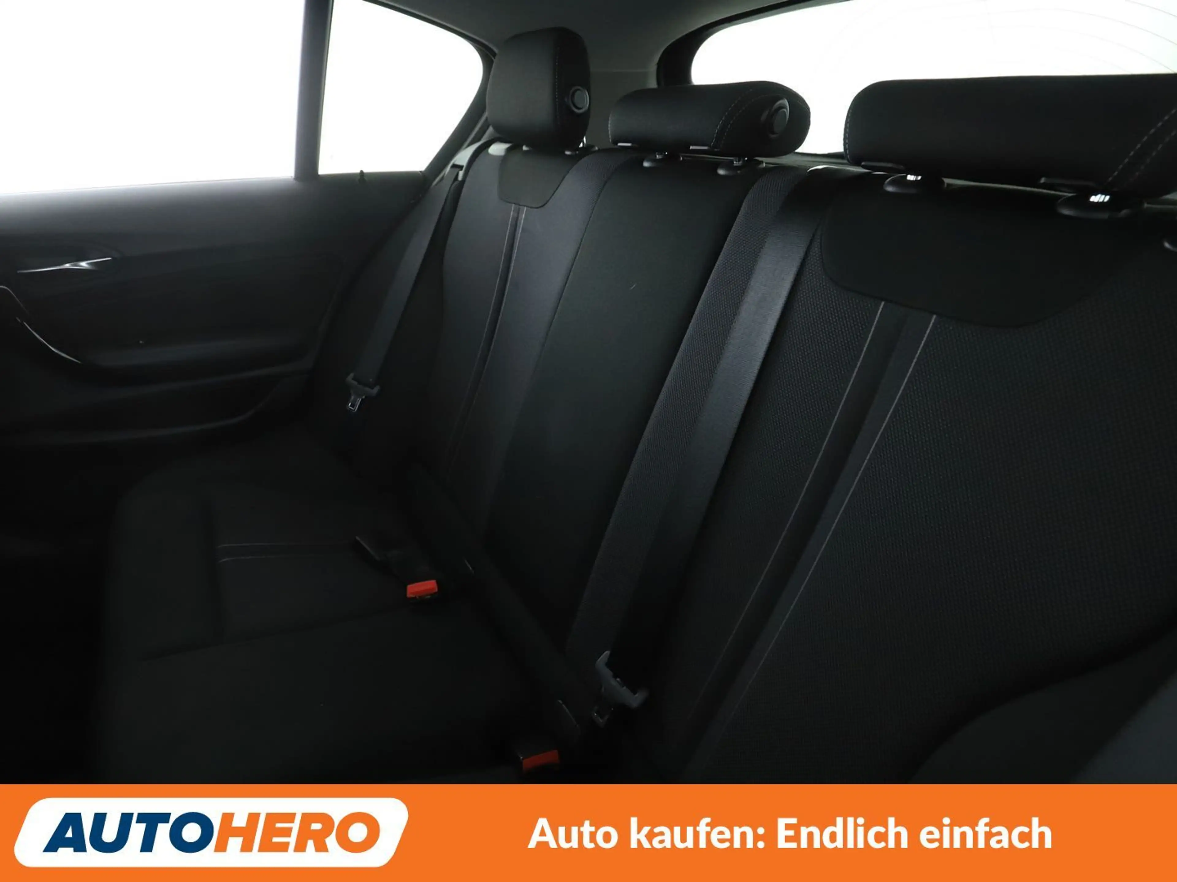 BMW 118 118i Sport Line Aut.*LED*TEMPO*PDC*SHZ*KLIMA* — photo 14