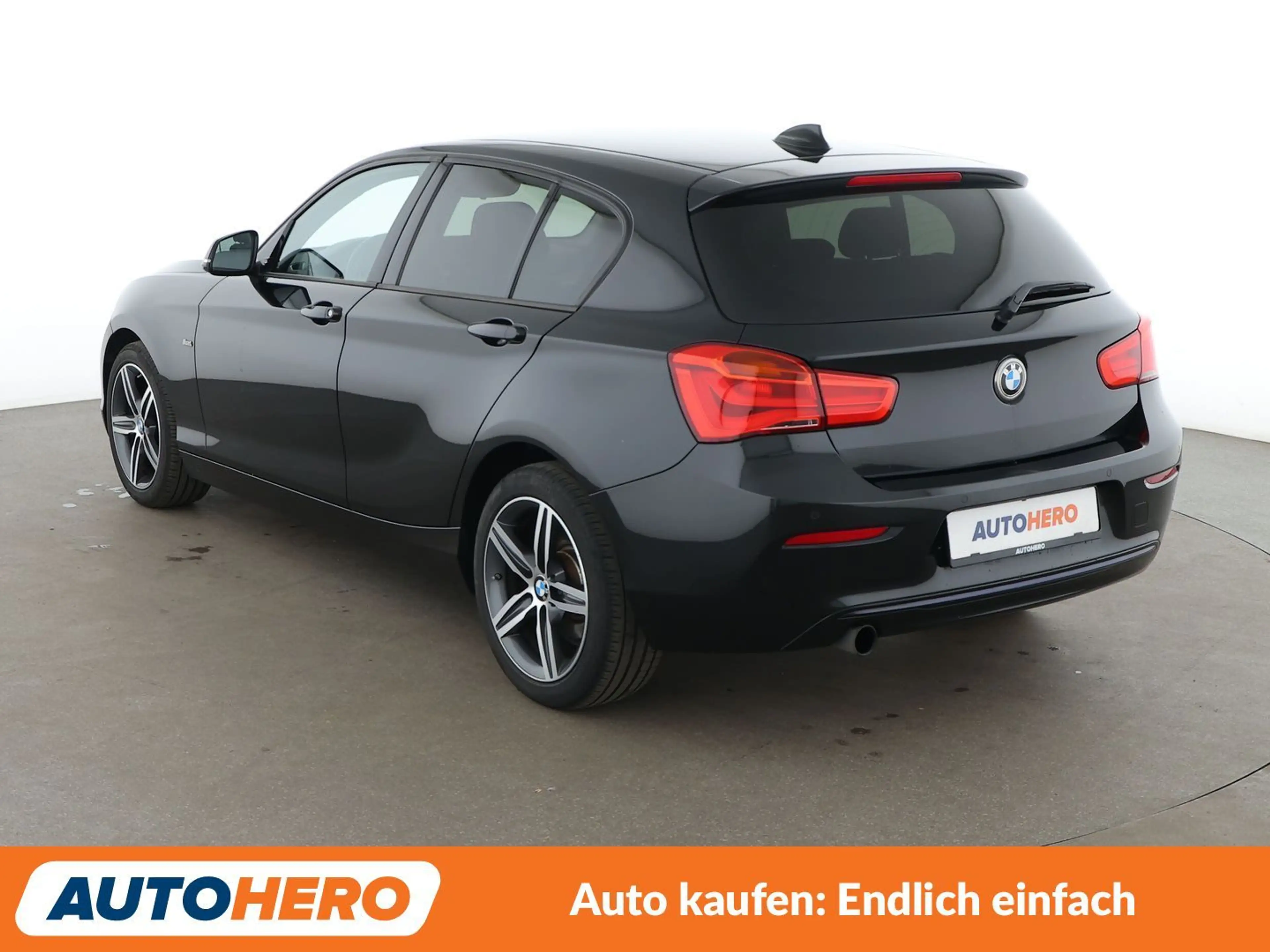 BMW 118 118i Sport Line Aut.*LED*TEMPO*PDC*SHZ*KLIMA* — photo 4