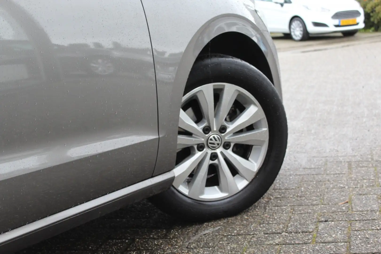 Volkswagen Golf Sportsvan 1.4 TSI Comfortline/NAVIGATIE/PDC/AIRCO Grijs - 2