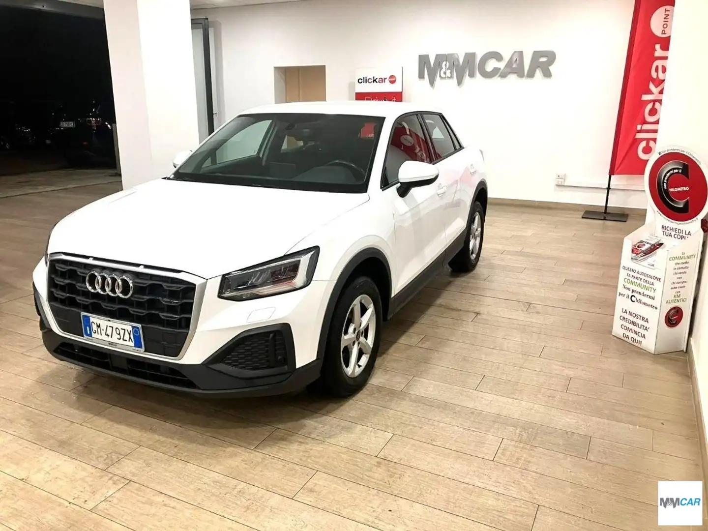 Audi Q2 30 TDI S tronic Business Bianco - 2