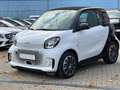 smart forTwo EQ*TüV Neu*Klimaauto*Tempomat*nur 22 TKm Schwarz - thumbnail 1