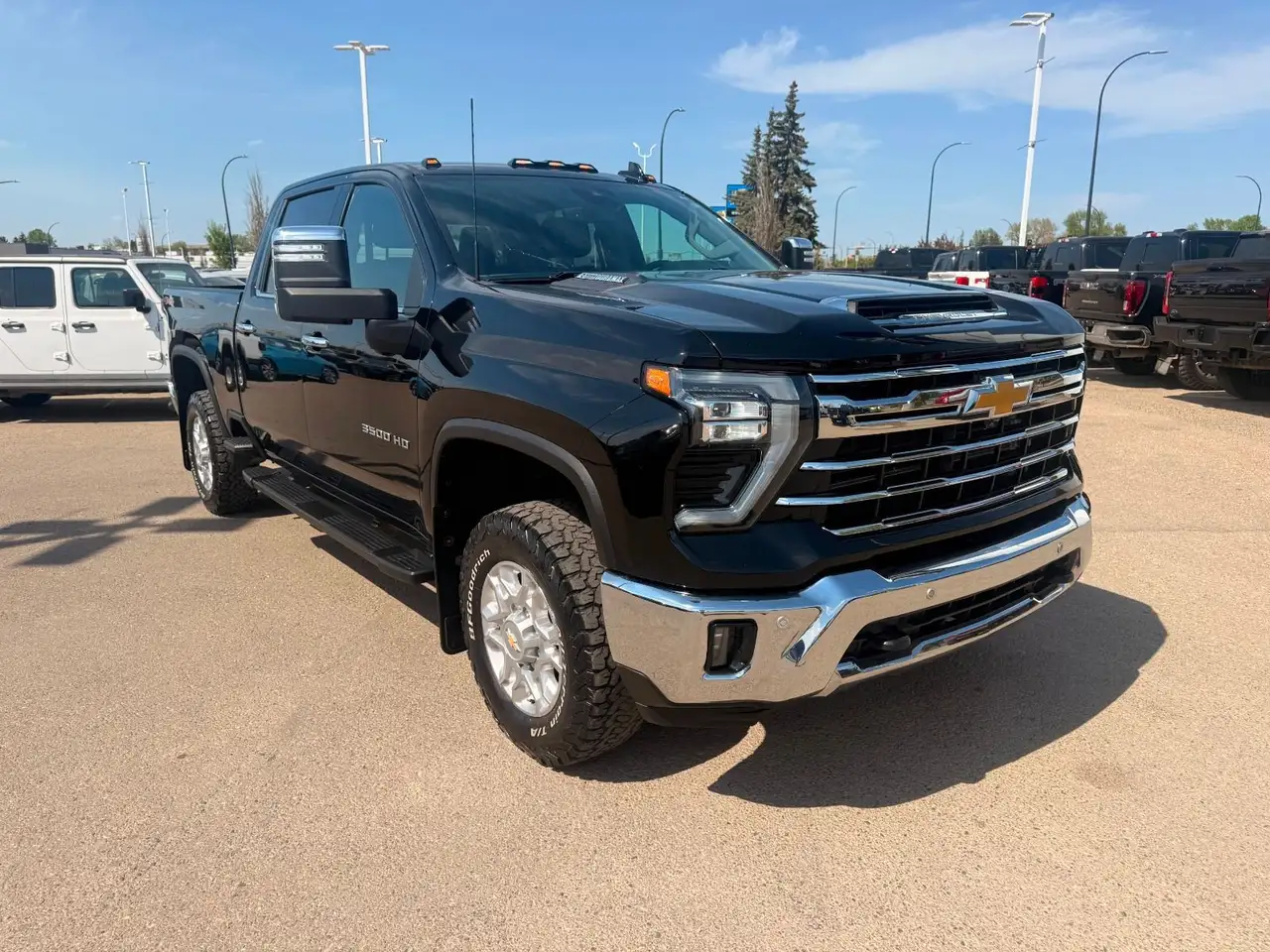 Chevrolet Silverado 3500 снимка Chevrolet Silverado 3500