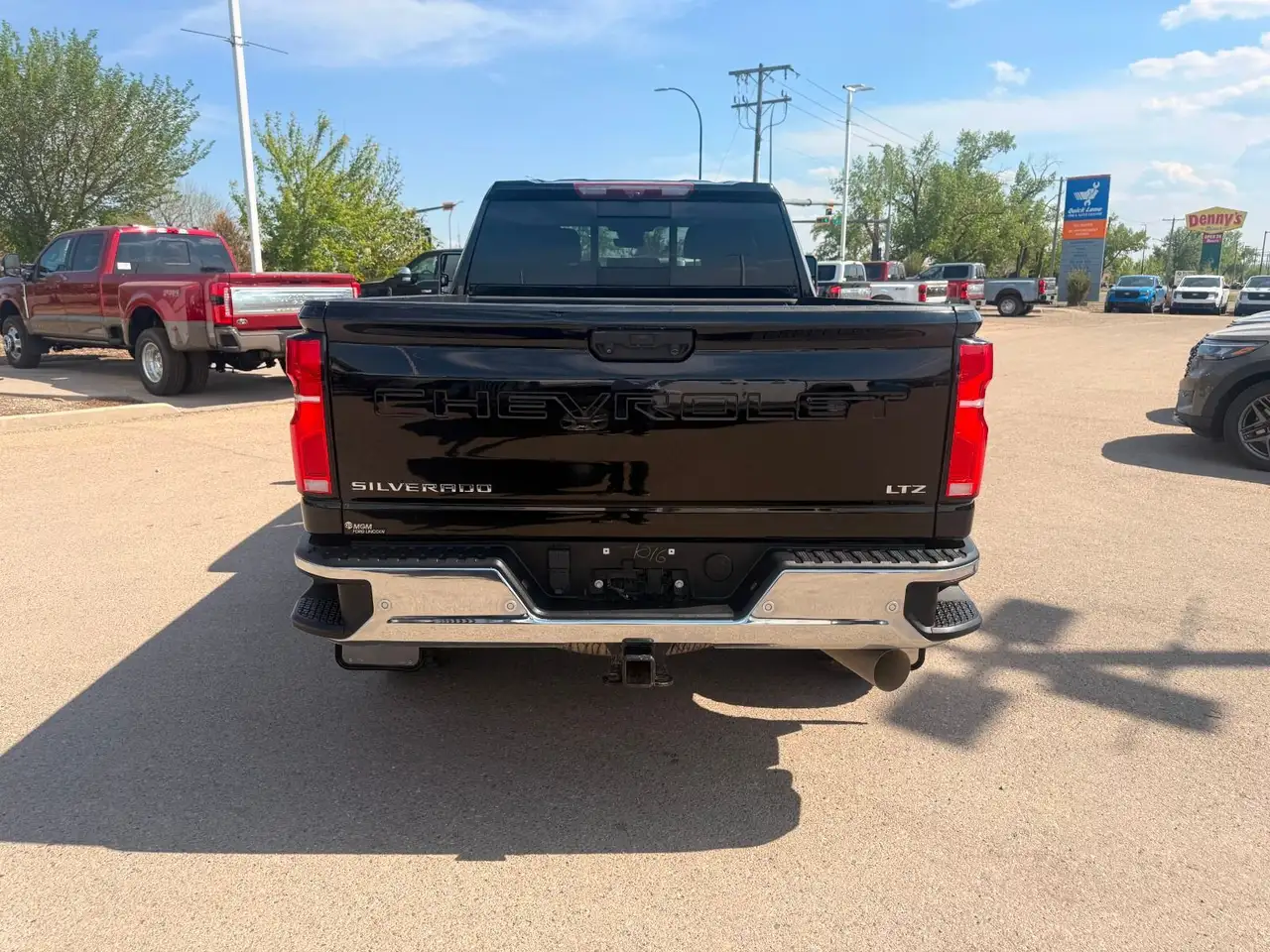 Chevrolet Silverado 3500 снимка Chevrolet Silverado 3500