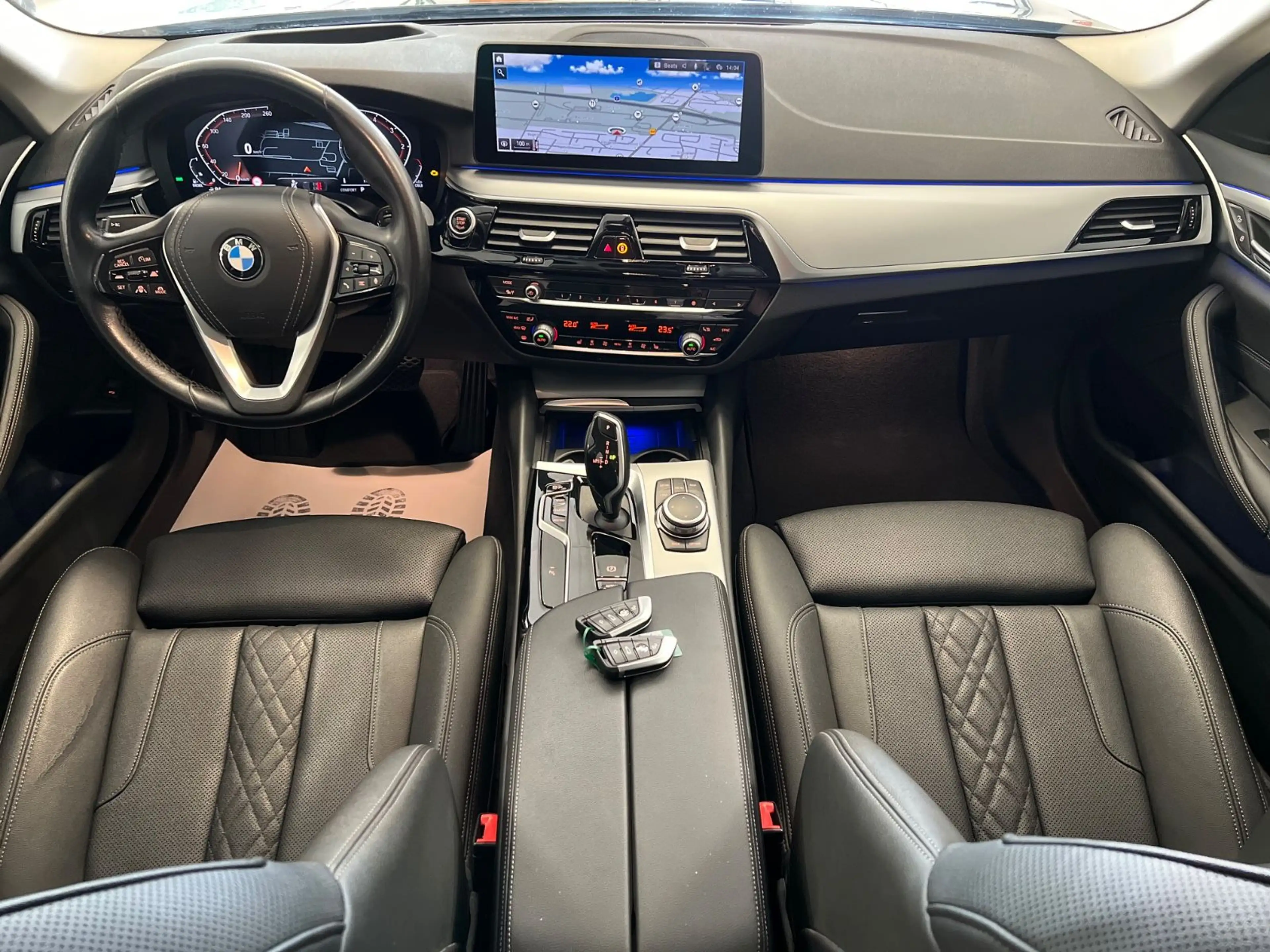 BMW 540 d xDrive SportS/Laser/KeyL/HUD/AHK/Park&DriAs — photo 3