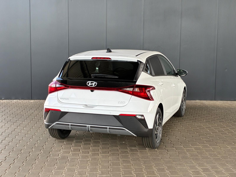 Hyundai i20 Pure 1.2 MPI / Navi PDC Hinten + Kamera Abgedun... — photo 3